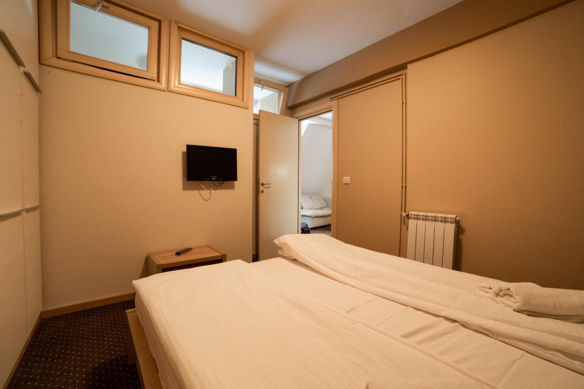 Apartments Suncani Vrhovi Копаоник Номер фото