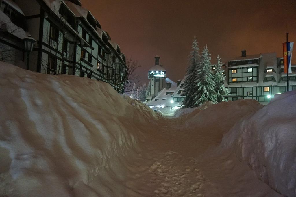 Apartments Suncani Vrhovi Копаоник Экстерьер фото